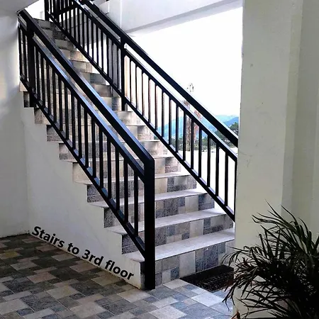 Trail Bedz Homestay Baguio City Exterior photo